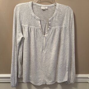 GAP Woman's Smock Top size M in color Heather Grey